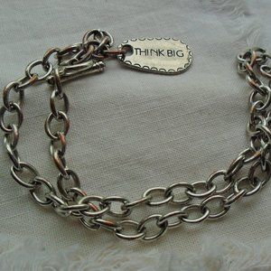 Think Big choker